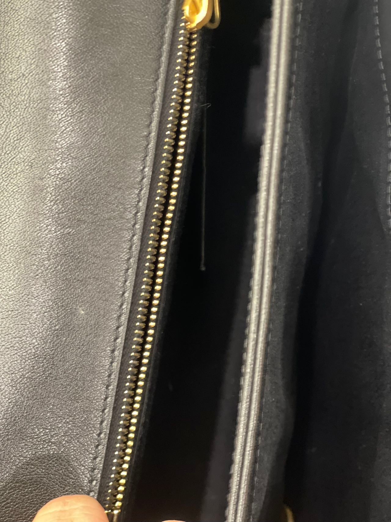 Saint Laurent - Becky Flap Bag - Pebbled calfskin leather - Black - (Medium)