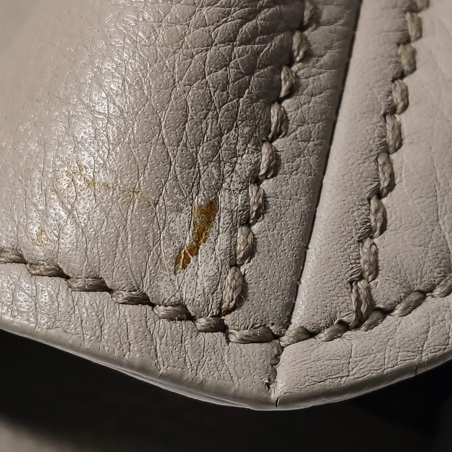 Miu Miu - 5BB015_2AJB_F0236 - Leather - Light Grey - (large)