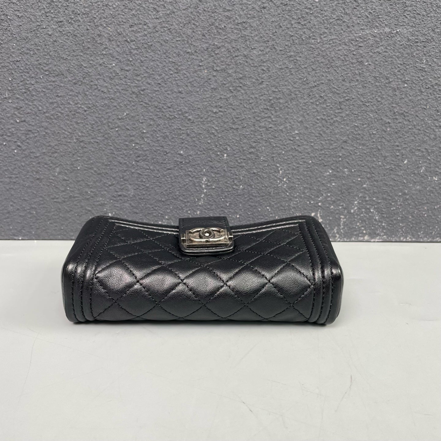 Chanel - Le Boy Three-Layer Wallet - Leather - Black - (mini)