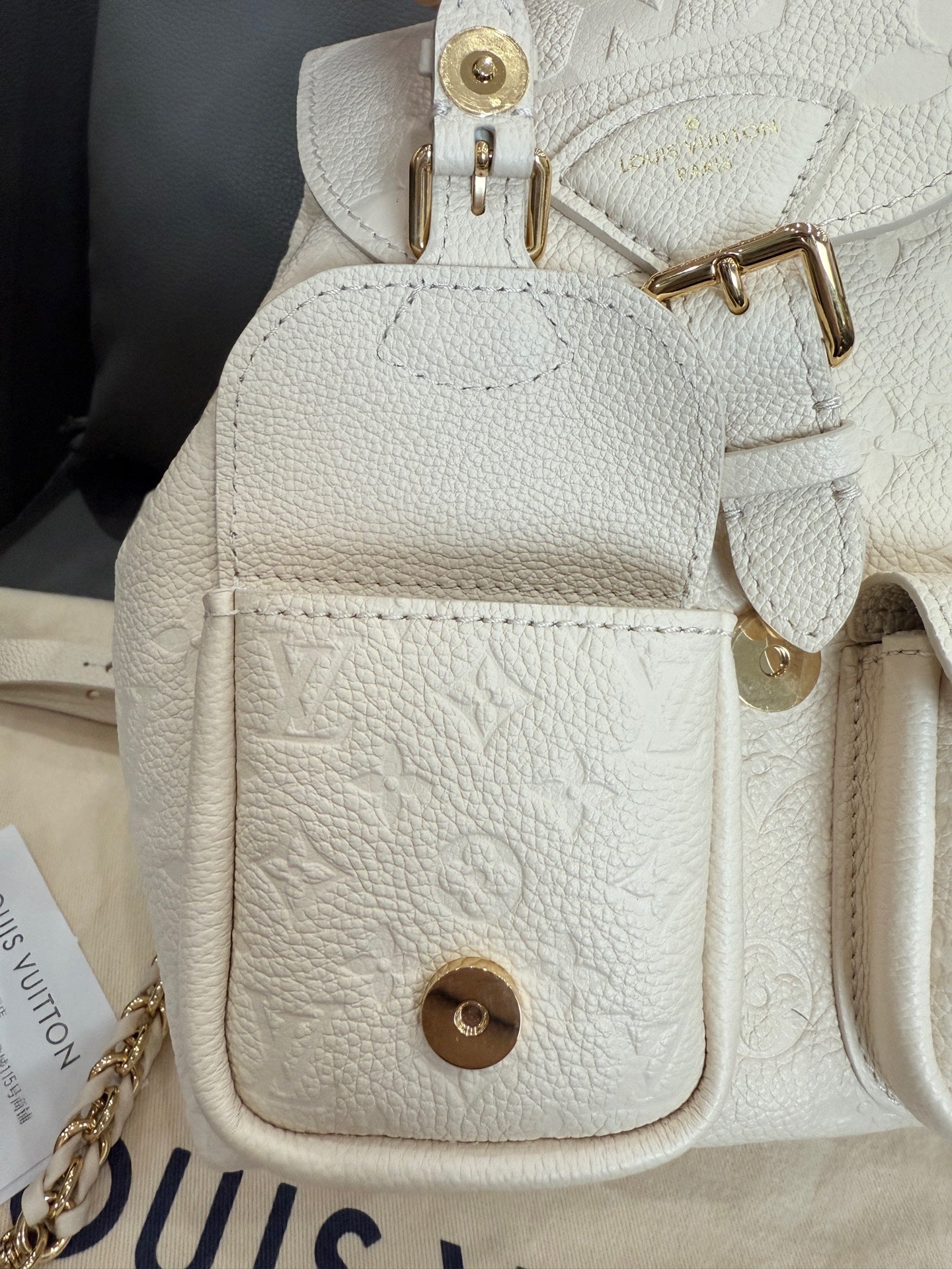 Louis Vuitton - Montsouris Backpack BB (M47106) - Grained leather - White - (small)