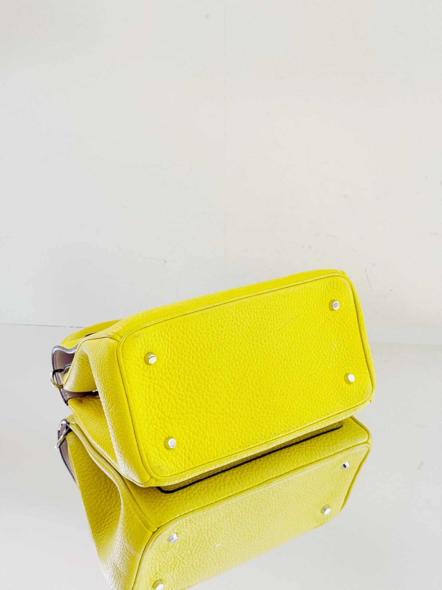 Dior - Be Dior - Pebble-grain calfskin leather - Yellow - (mini)