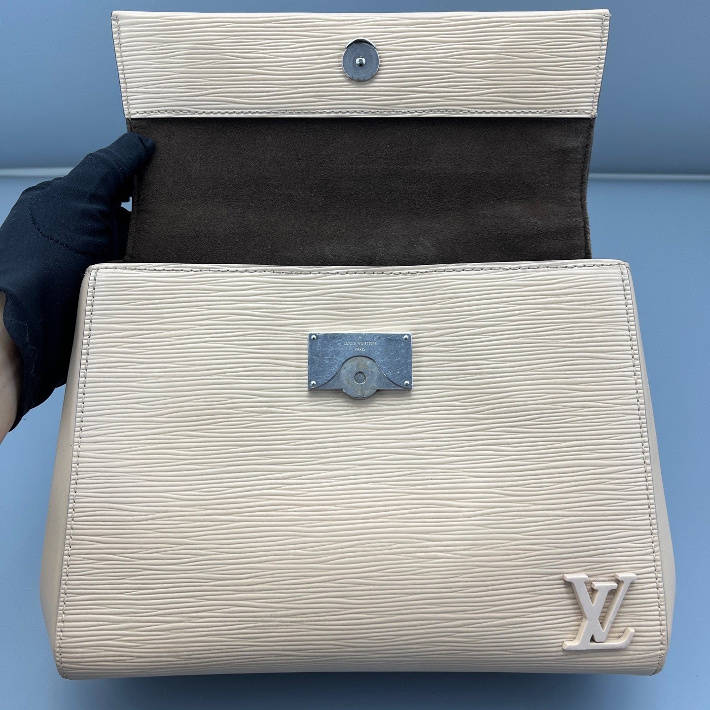 Louis Vuitton - Cluny BB - Epi leather - Beige - (small)