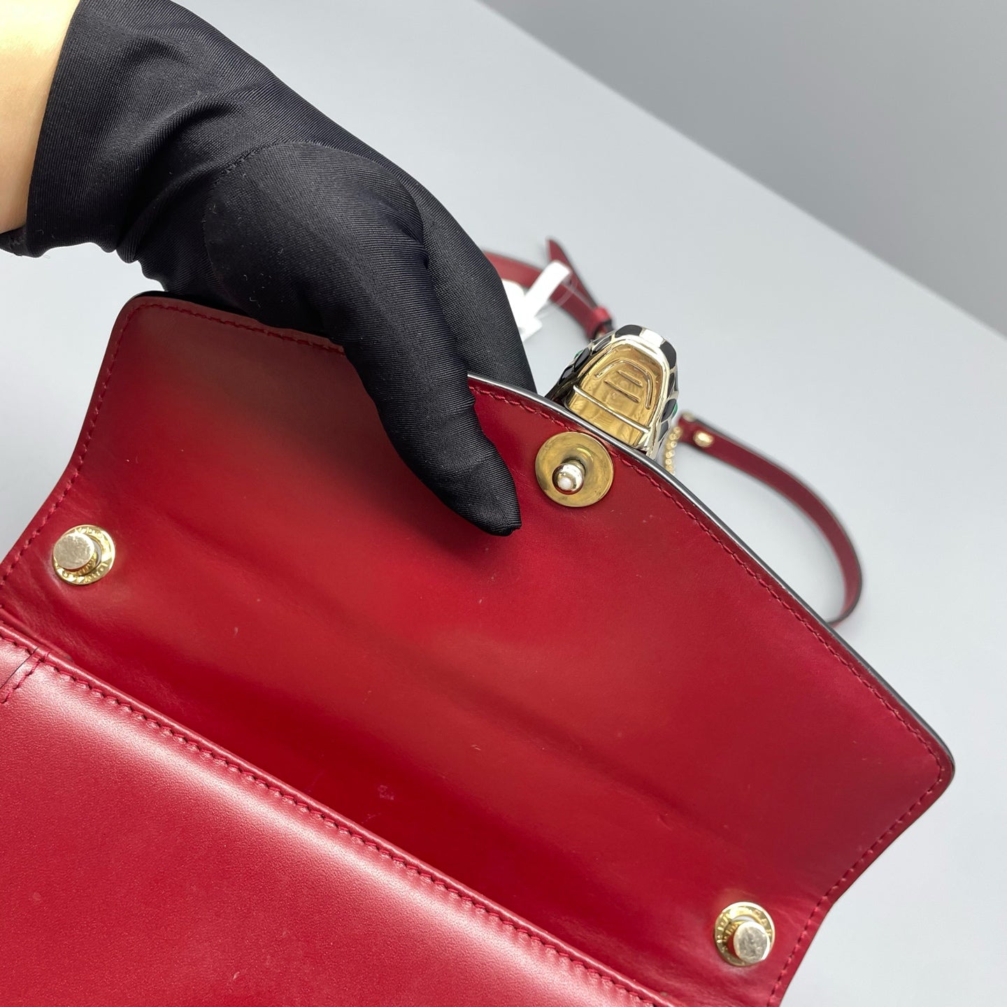 Bvlgari - Serpenti Forever Flap Cover Bag 22135L7018 - Calfskin leather - Red - (Small)