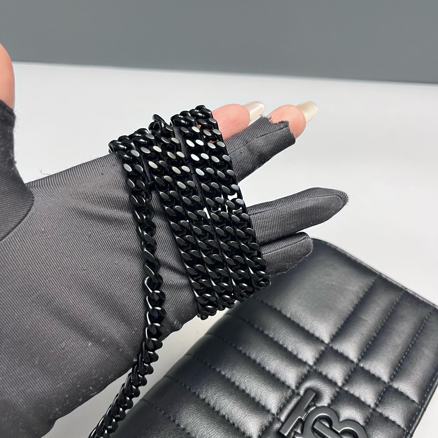 Burberry - Lola - Leather - Black - (Mini)