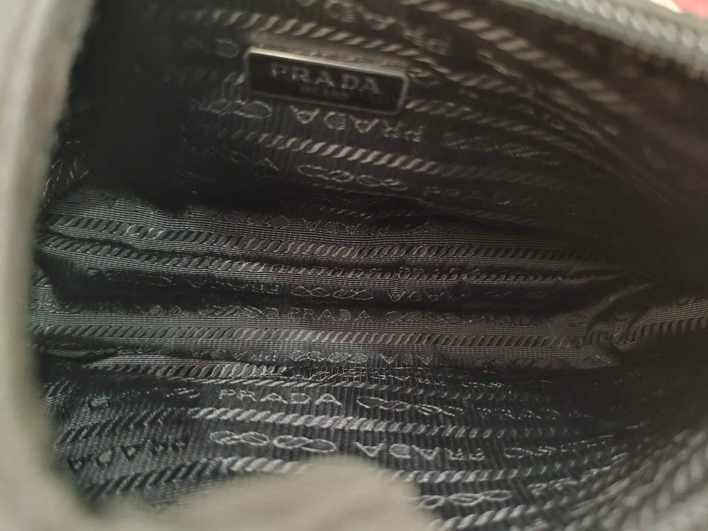 Prada - Re-Edition 2000 Hobo - Recycled nylon - Black - (mini)