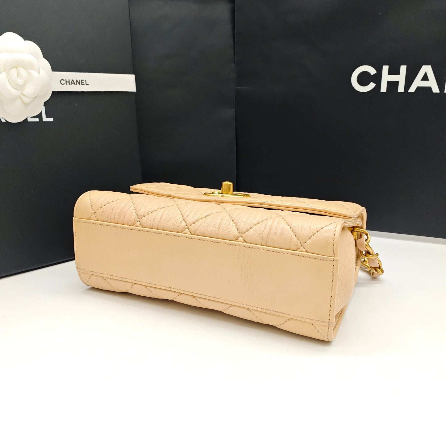 Chanel - Top Handle Flap Bag - Lambskin leather - Beige - (mini)