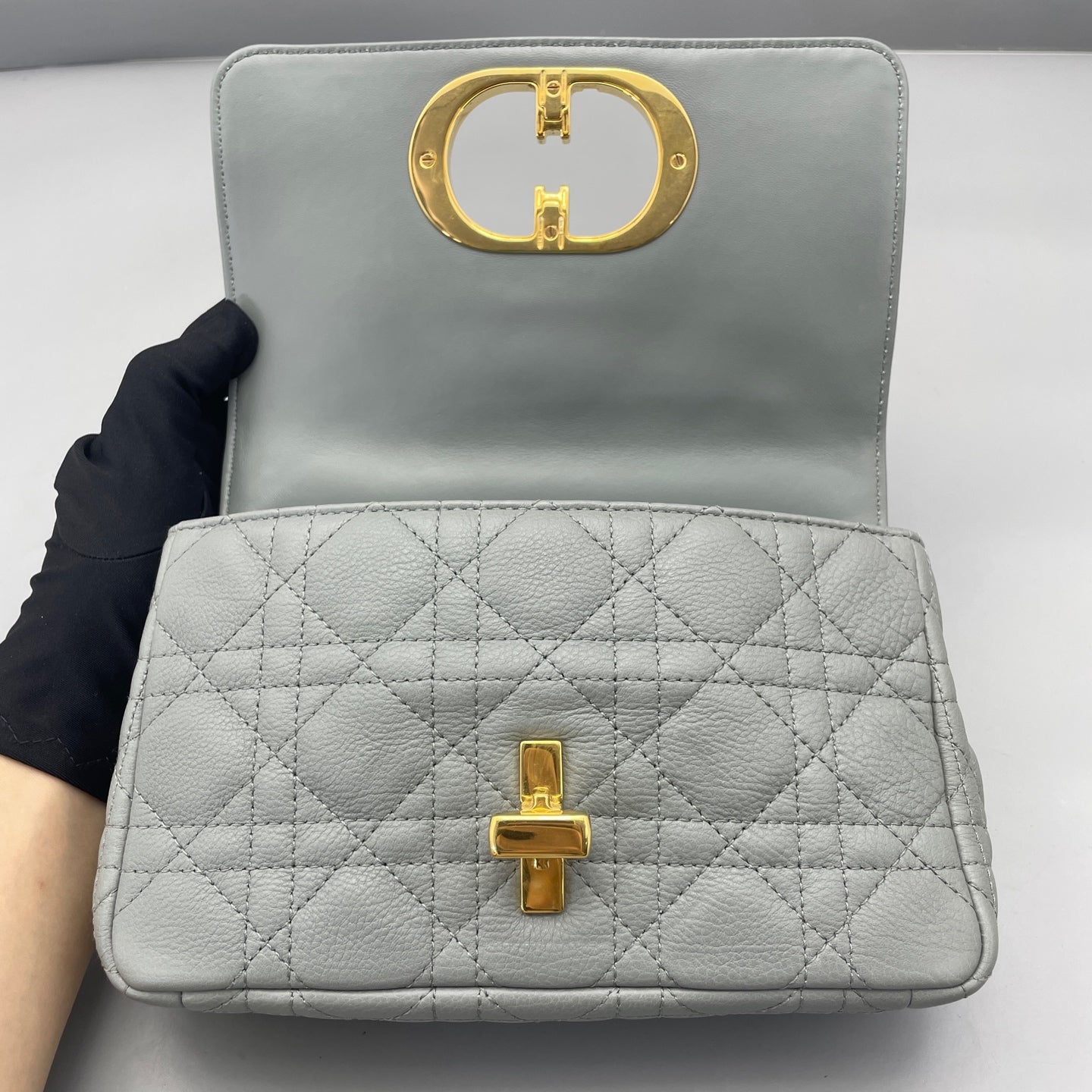 Dior - Caro Chain Bag - Grained leather - Dusty Blue with Gold-Tone Hardware - (Small)