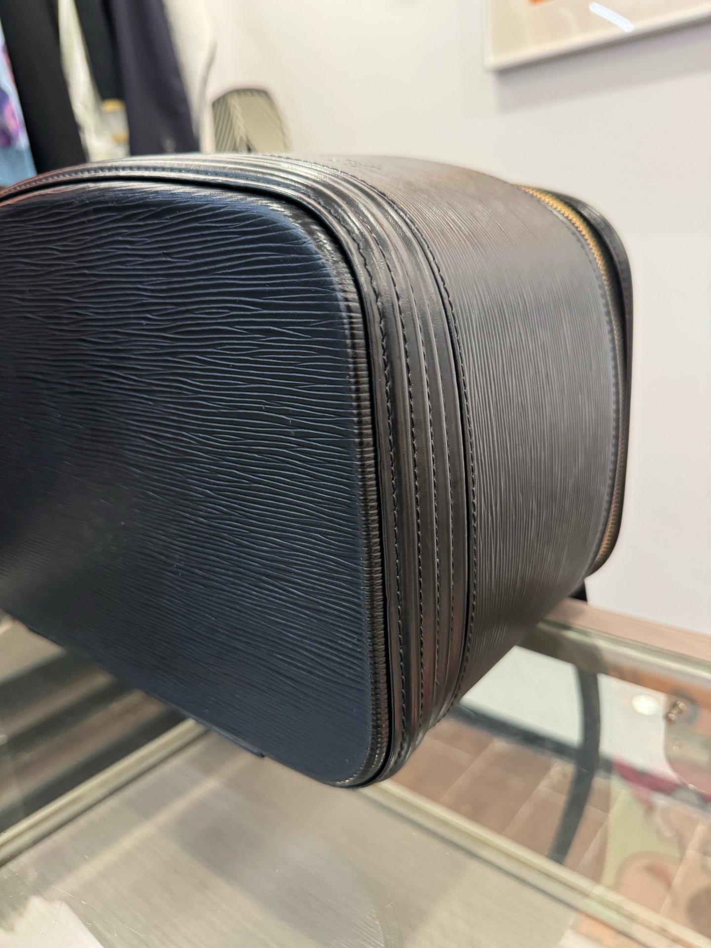 Louis Vuitton - Epi Vanity Case Bag - Leather - Black - (Medium)