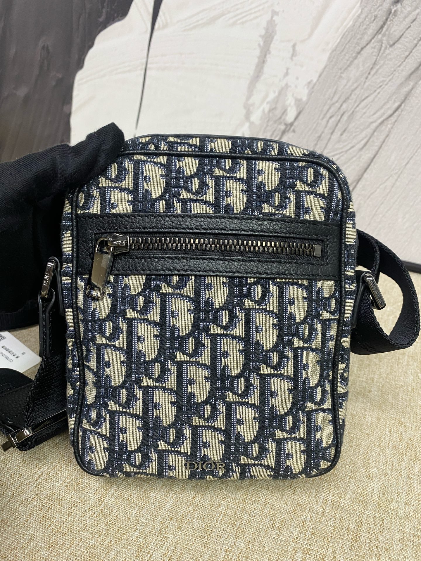 Dior - Oblique Messenger Pouch - Embroidered canvas with leather trim - Multicolour - (Small)