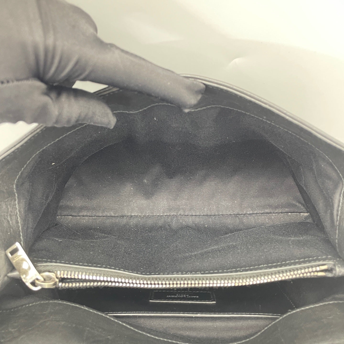 Saint Laurent - Hollywood Chain Flap Bag - Matte crocodile-embossed leather - Black - (medium)