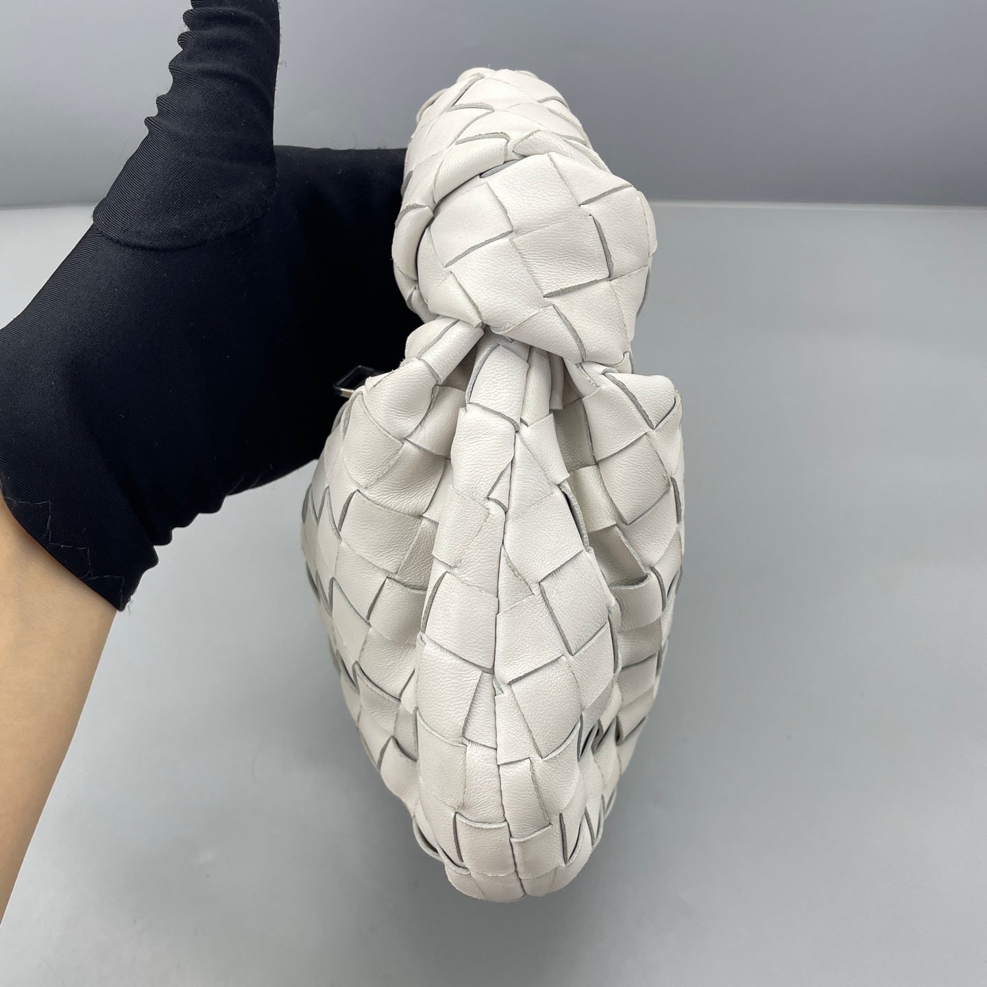Bottega Veneta - Mini Jodie - Lambskin leather - White - (mini)