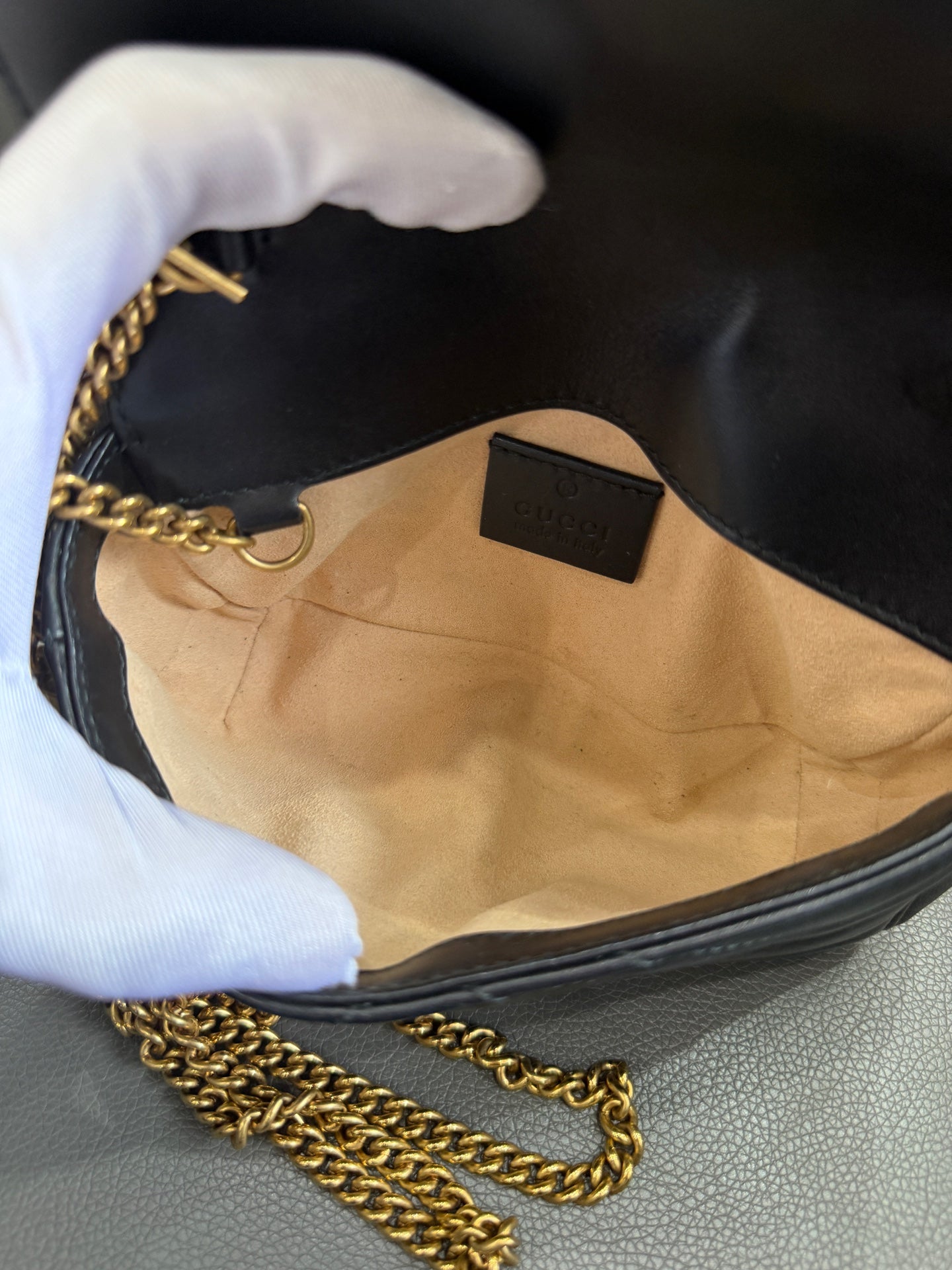 Gucci - GG Marmont Matelassé Mini Bag - Leather - Black - (mini)