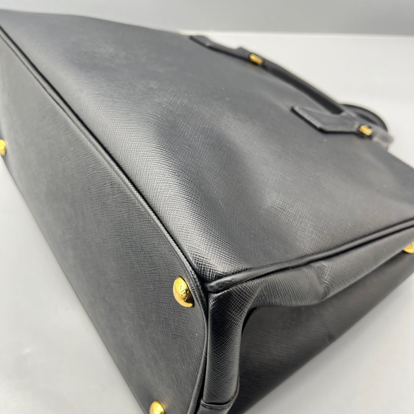 Prada - Galleria (Saffiano Lux Double Zip Tote) - Saffiano leather - Black - (medium)