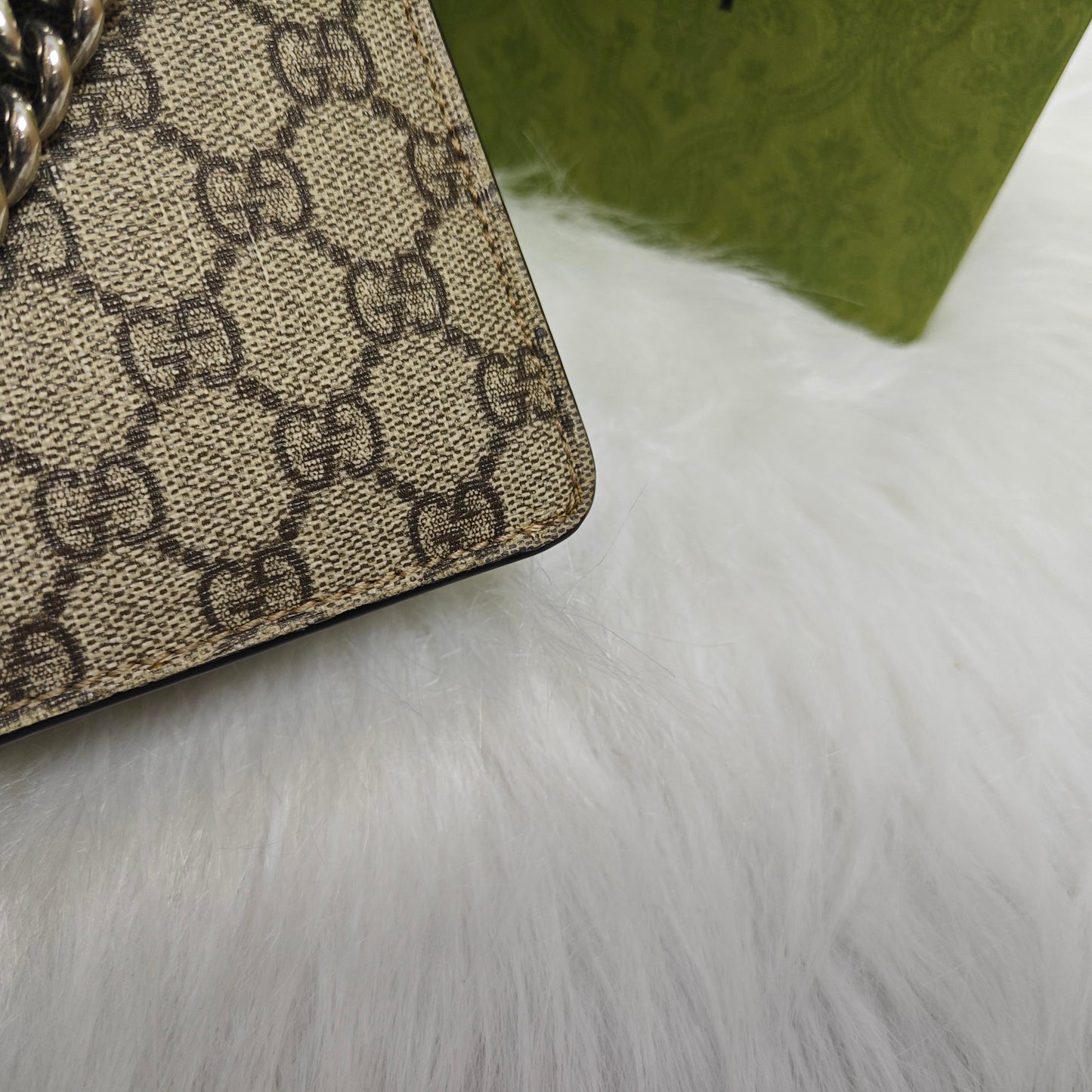 Gucci - Dionysus Shoulder Bag - GG Supreme coated canvas with suede leather trim and interior - Beige (canvas) and Camel (suede) with Aged Silver-Tone Hardware - (Medium)