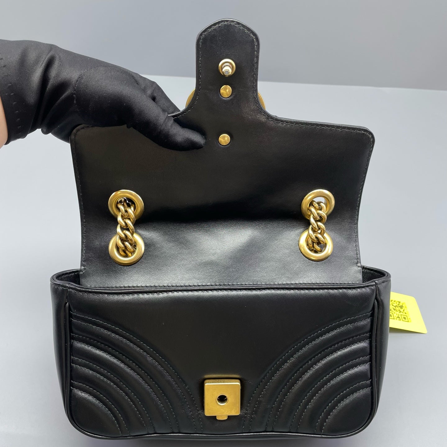 Gucci - GG Marmont Matelassé Mini Shoulder Bag - Leather - Black - (mini)