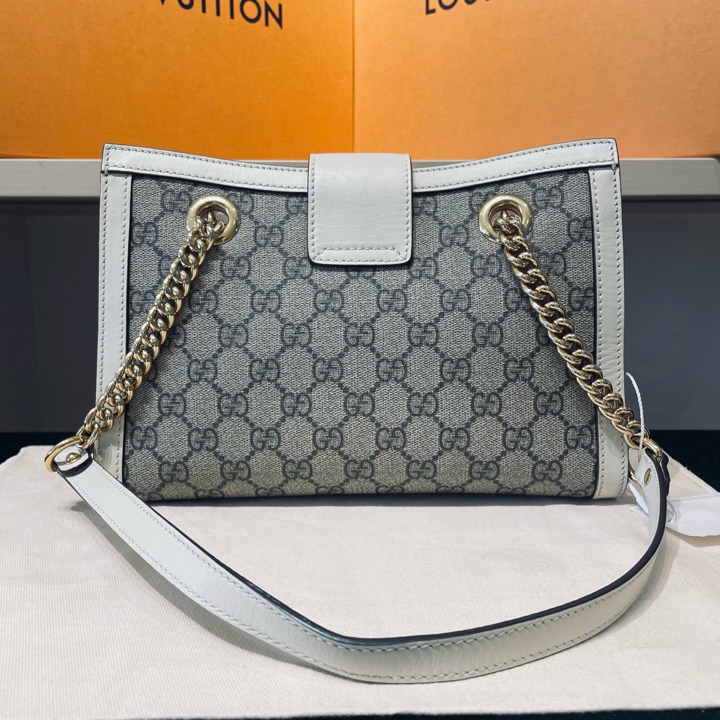 Gucci - Padlock GG Supreme Small Shoulder Bag - GG Supreme canvas with leather trim - White - (small)