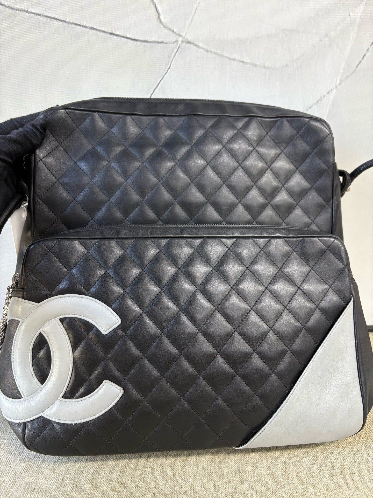 Chanel - Cambon Camera Bag - Cowhide leather - Black - (Large)