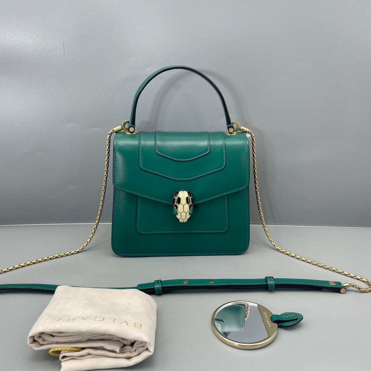 Bvlgari - Serpenti Forever Accordion Bag - Leather - Green - (small)