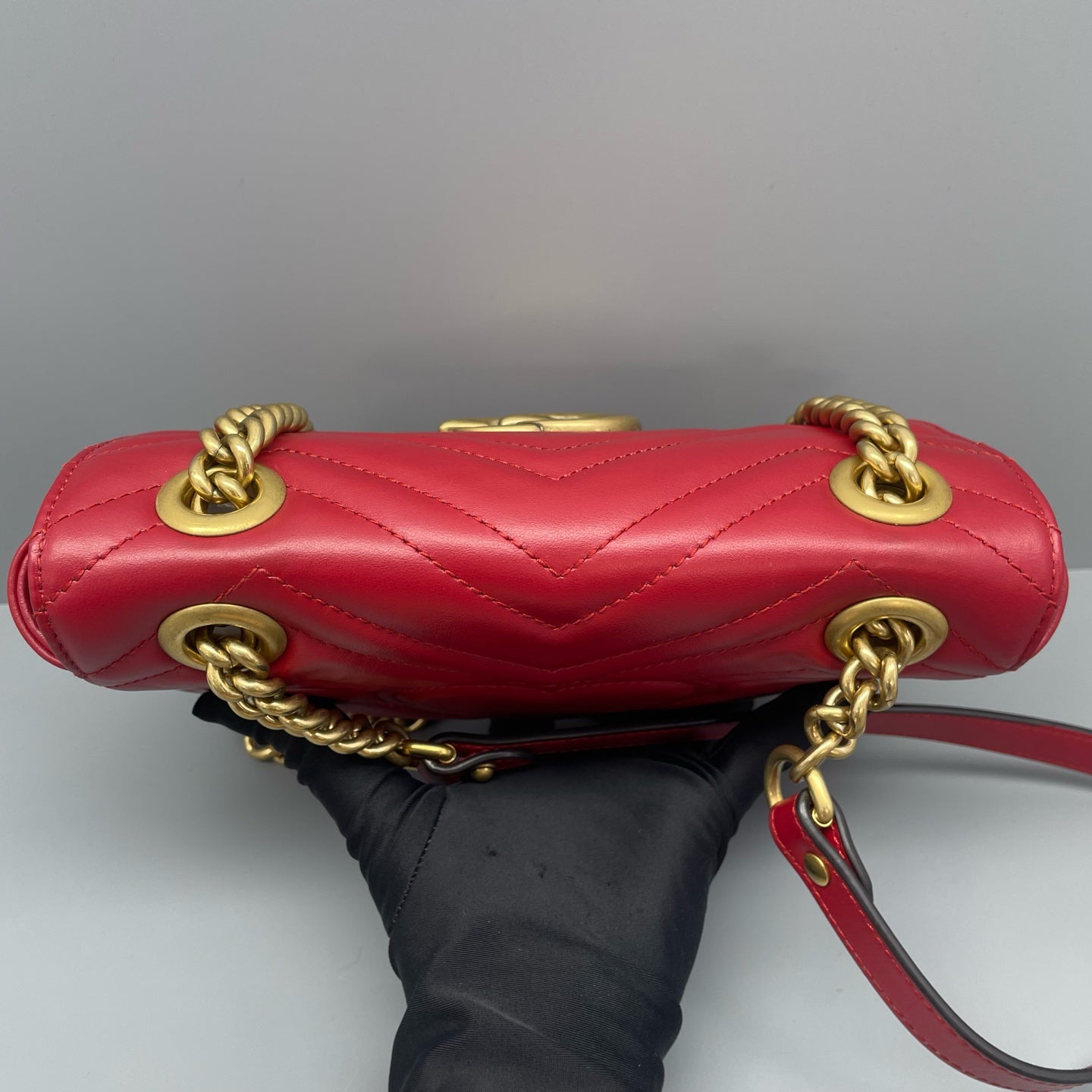 Gucci - GG Marmont Matelassé Small Shoulder Bag - Leather - Red - (mini)