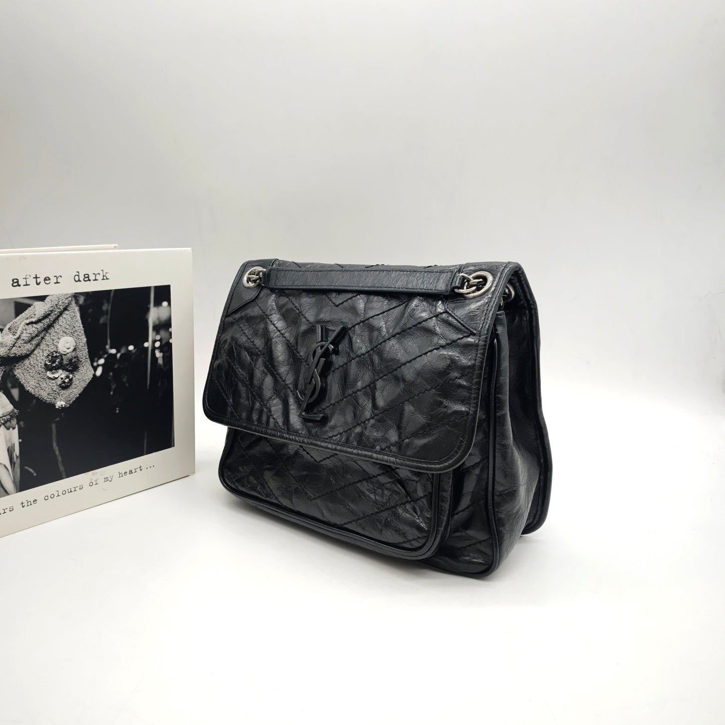 Saint Laurent - Niki Medium - Distressed waxed leather - Black - (medium)
