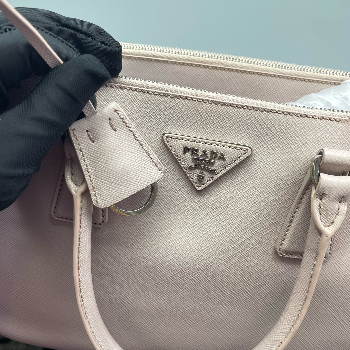 Prada - Saffiano Lux Tote (Galleria) Small - Leather - Pink - (small)