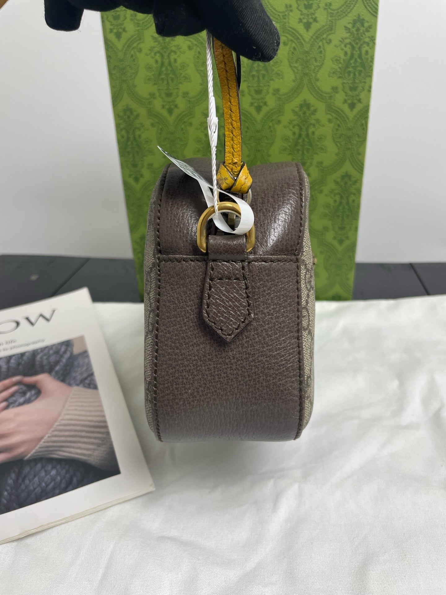 Gucci - Tiger Head Camera Bag - GG Supreme canvas with Leather trim - Brown - (Mini)