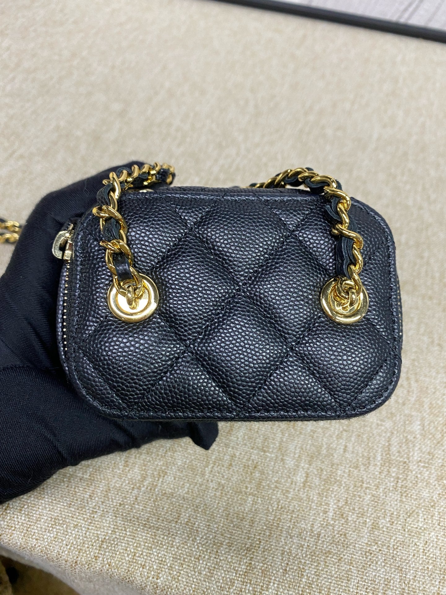 Chanel - Poker Card Series Mini Vanity Case - Grained calfskin leather - Black with Gold-Tone Hardware - (mini)