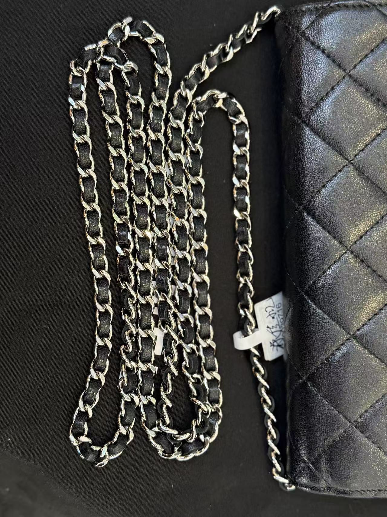 Chanel - Classic Chain Wallet (WOC) - Lambskin leather - Black - (mini)