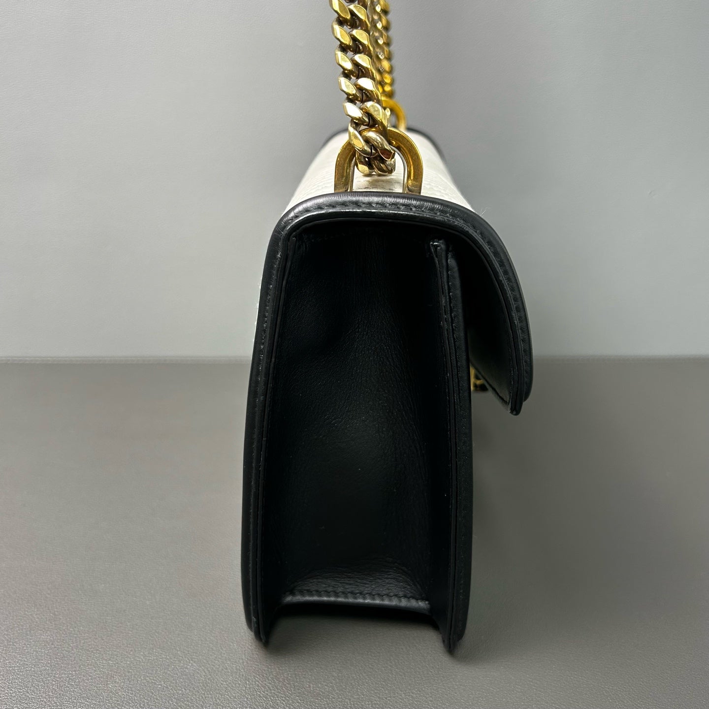 Bvlgari - Serpenti Forever Accordion Bag - Leather - White with Black and Dark Red accents - (small)