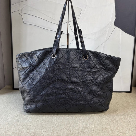 Chanel - Chanel Quilted Tote - Caviar leather - Black - (Large)