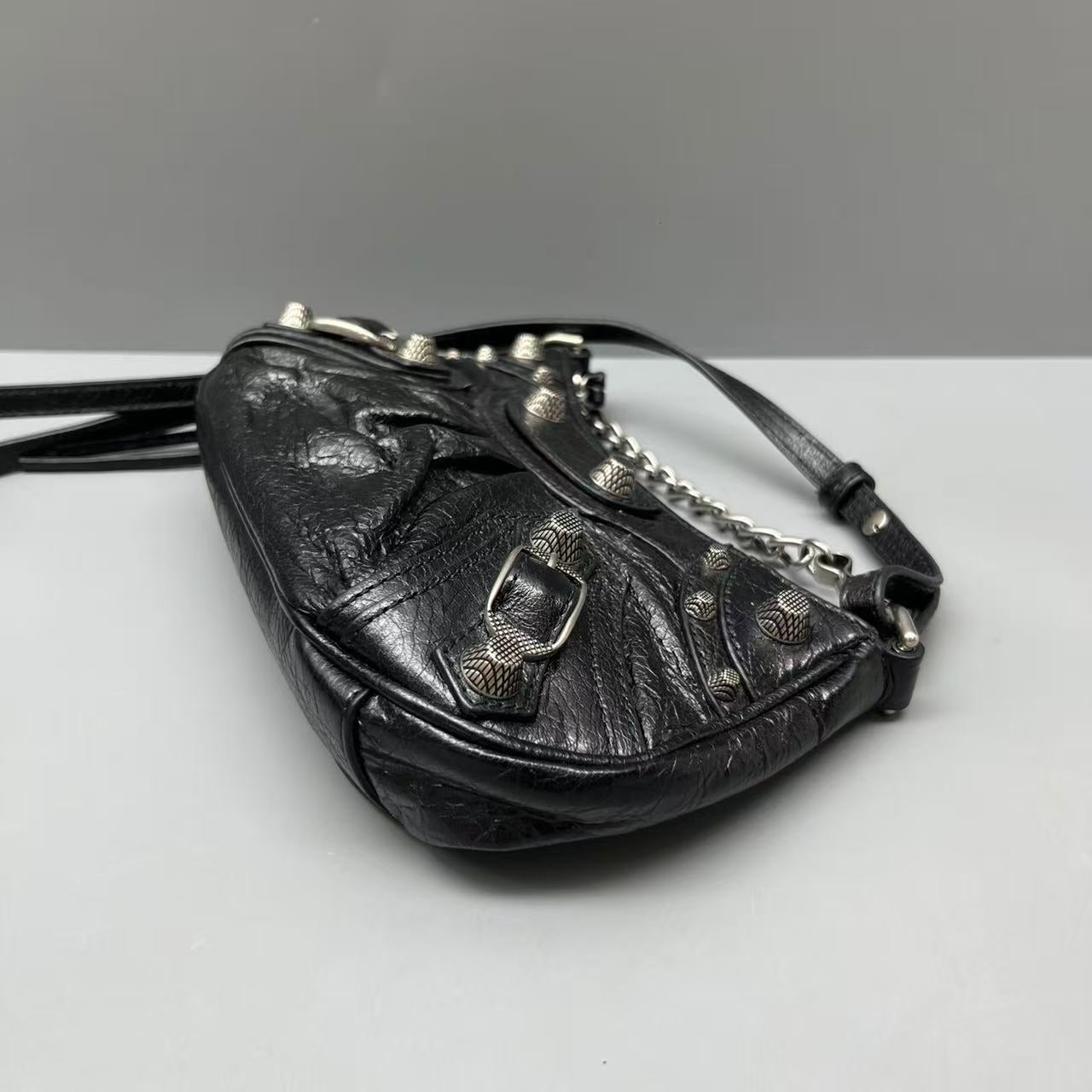 Balenciaga - Le Cagole Crescent Shoulder Bag - Leather - Black - (mini)
