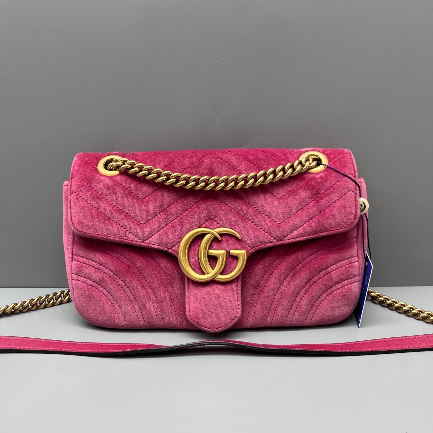 Gucci - GG Marmont Matelassé Medium Shoulder Bag - Velvet - Pink - (medium)