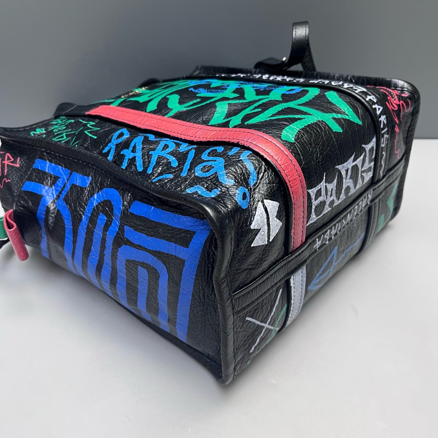 Balenciaga - Graffiti Shoulder Bag - Leather - Multicolour - (medium)