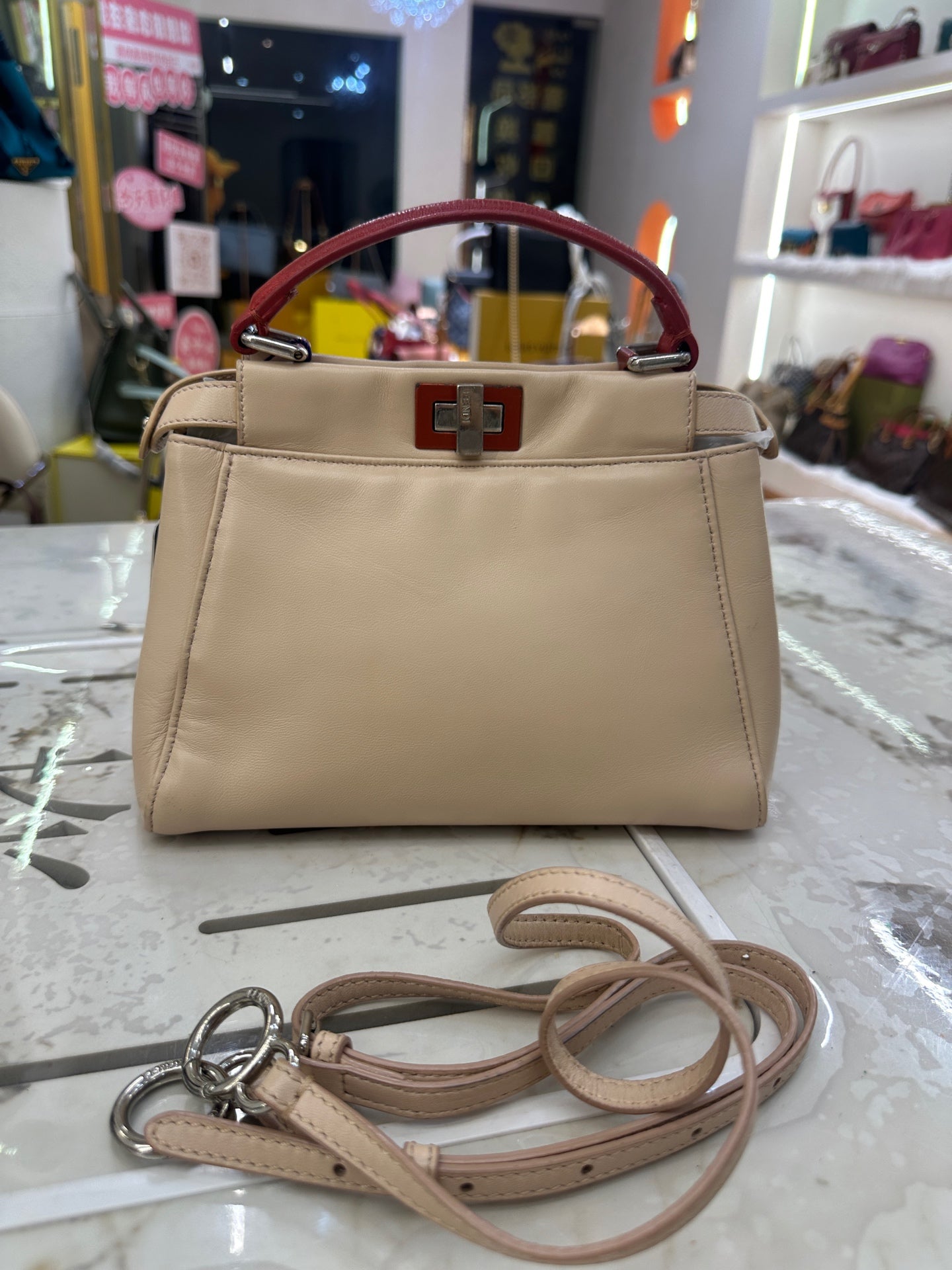 Fendi - Peekaboo - Lambskin leather - Beige - (Mini)