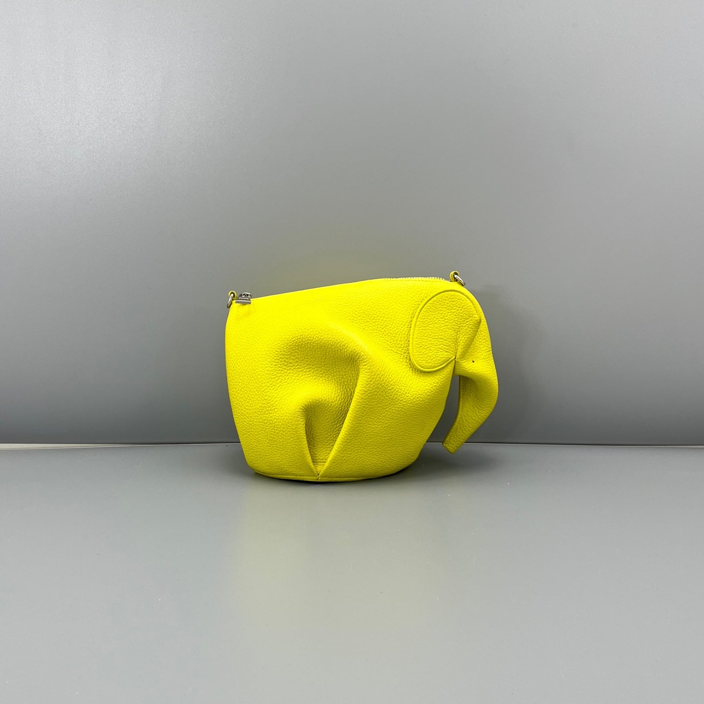 LOEWE - Elephant Bag - Grained calfskin leather - Yellow - (mini)