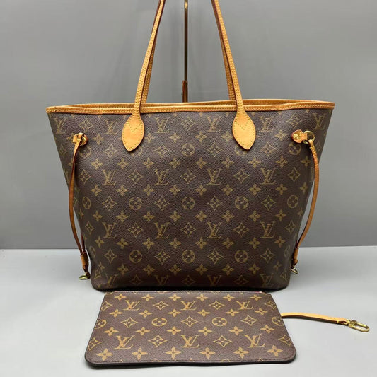 Louis Vuitton - Neverfull MM - Monogram coated canvas with Vachetta leather trim and textile lining - Brown - (Medium)