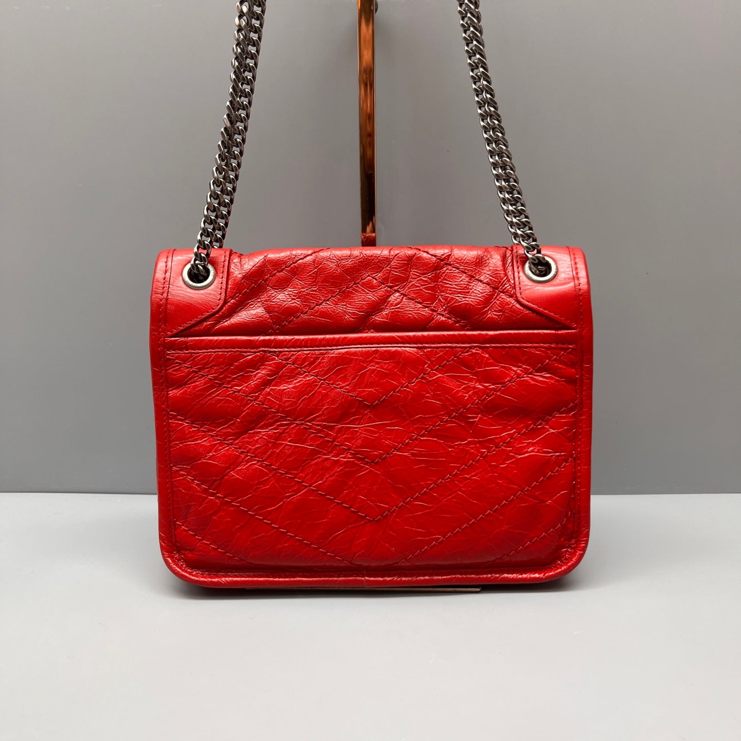 Saint Laurent - Niki Chain Bag - Crinkled calfskin leather - Red - (Small)