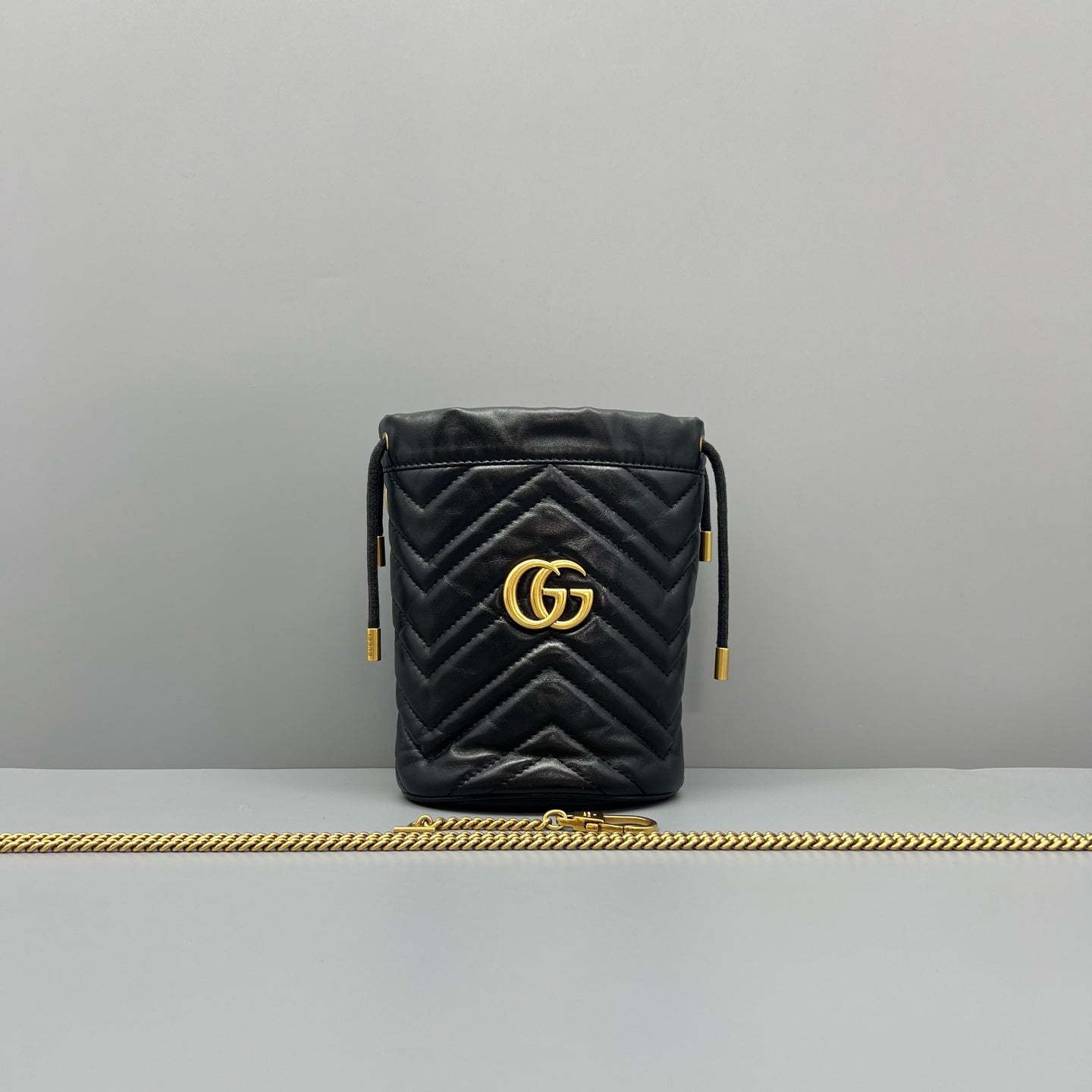 Gucci - GG Marmont Mini Bucket Bag - Leather - Black - (mini)
