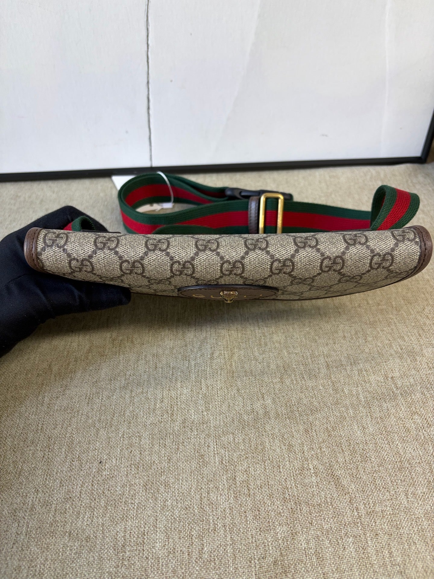 Gucci - GG Supreme Tiger Head Belt Bag - Coated canvas with leather trim - Beige - (small)