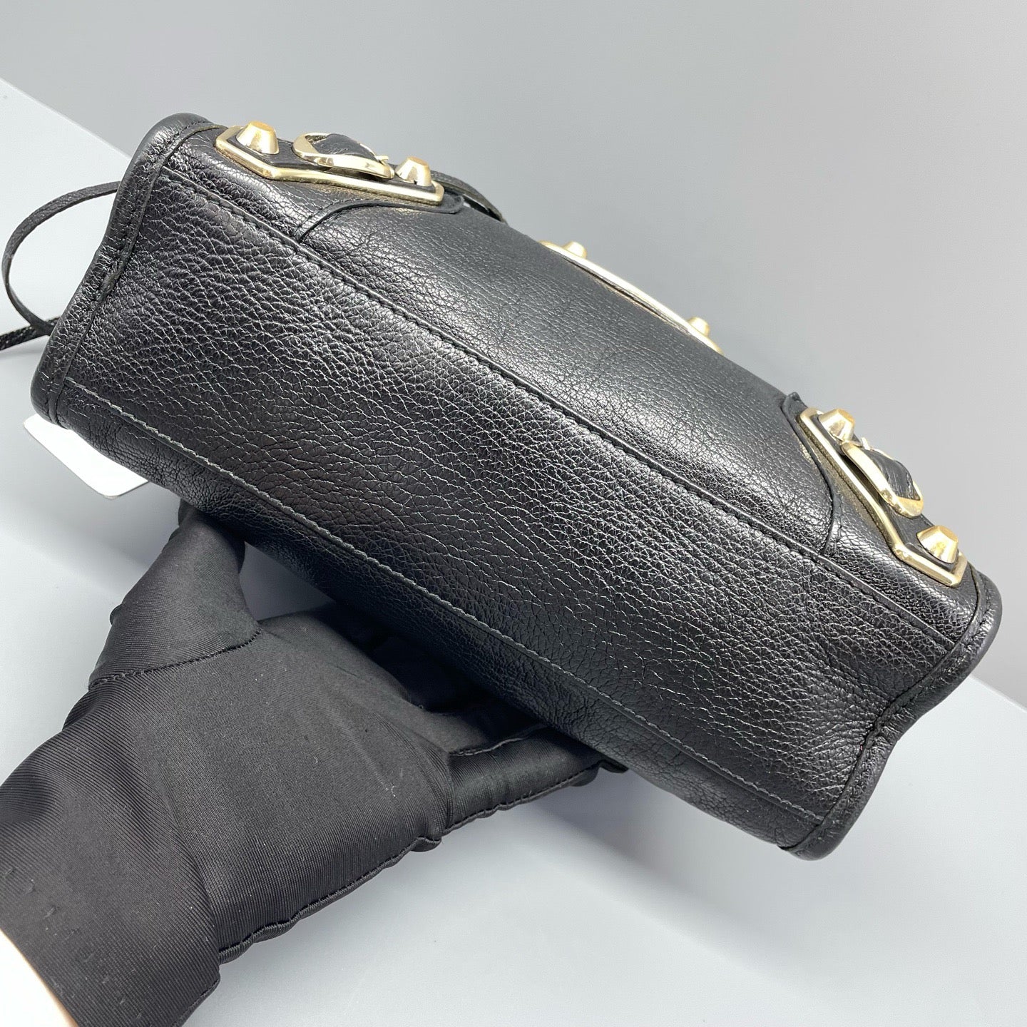 Balenciaga - Classic City Mini - Grained lambskin leather - Black - (mini)