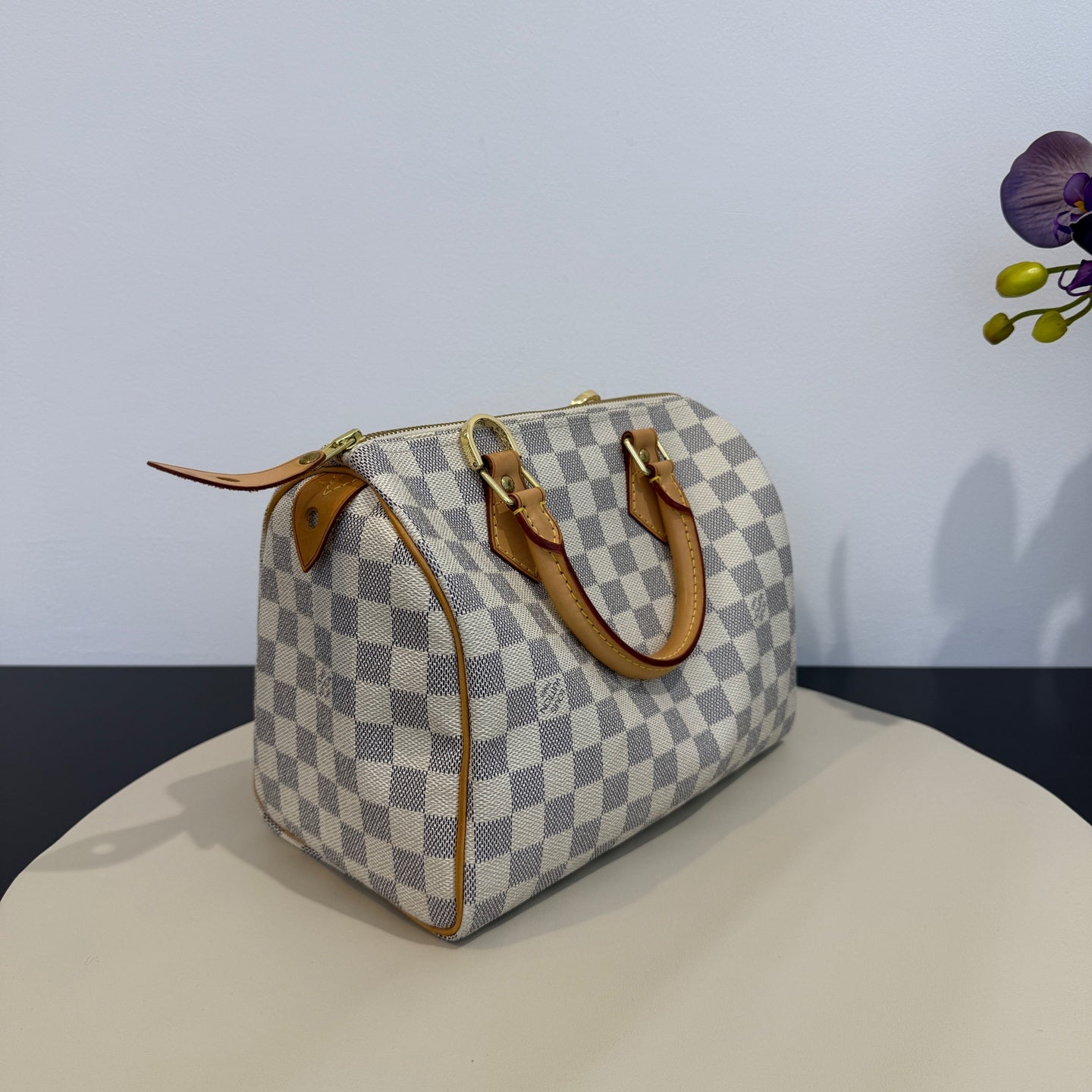 Louis Vuitton - Speedy 25 - Damier Azur coated canvas with natural cowhide leather trim and textile lining - White - (Small)