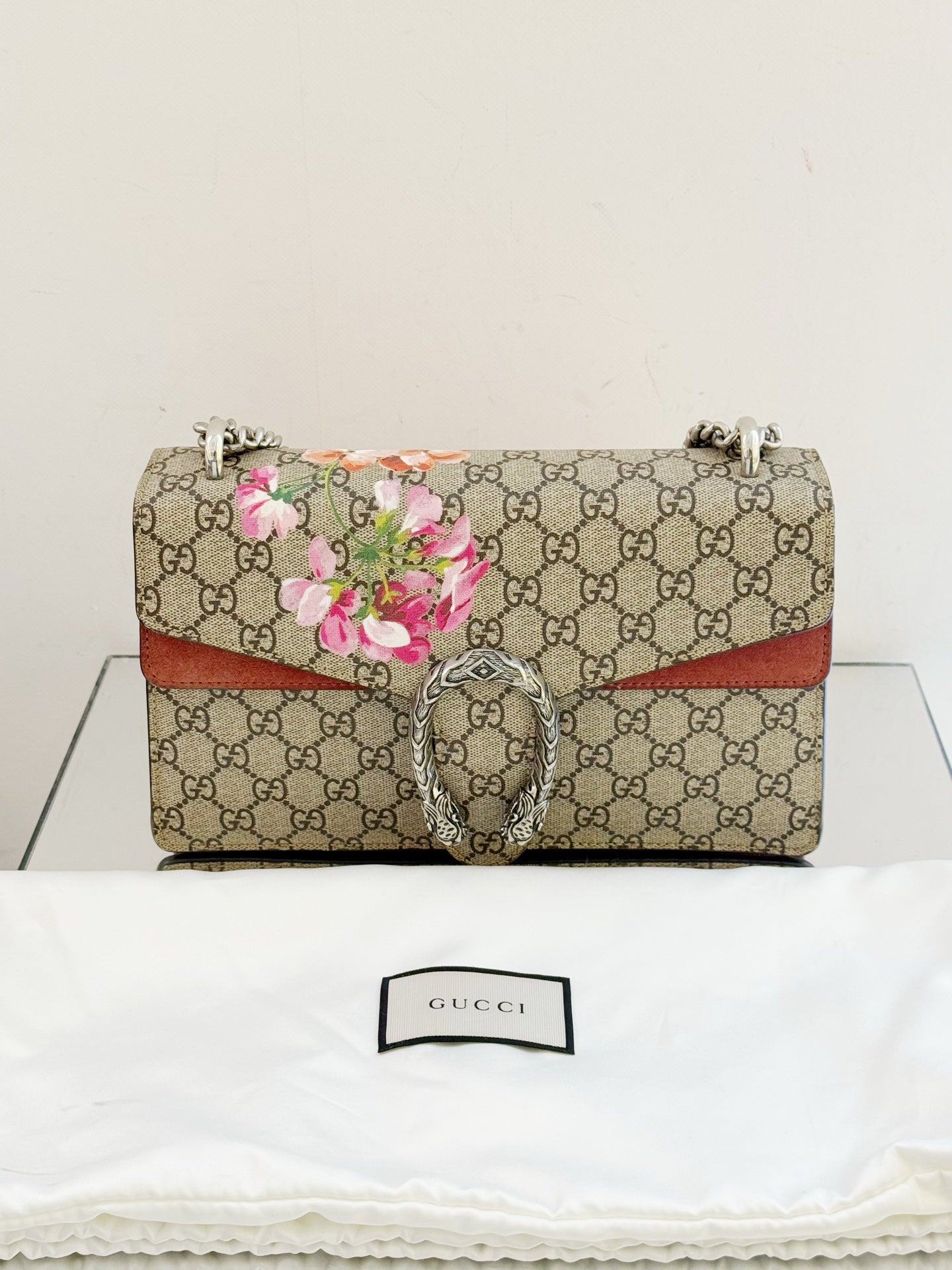 Gucci - Dionysus Shoulder Bag with Geranium Print - GG Supreme canvas with suede trim - Multicolour - (Medium)