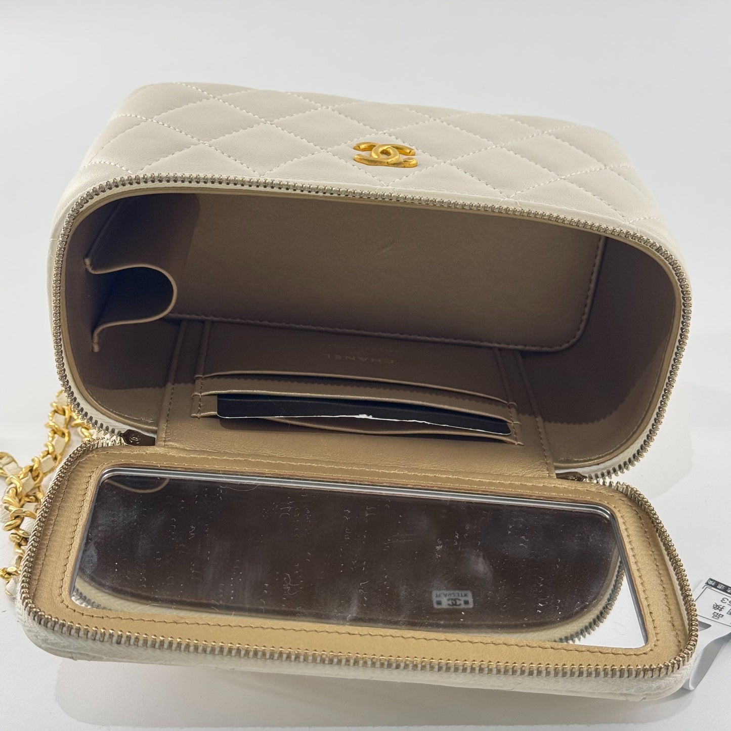 Chanel - Mini Vanity Case with Gold Ball - Lambskin leather - White - (mini)
