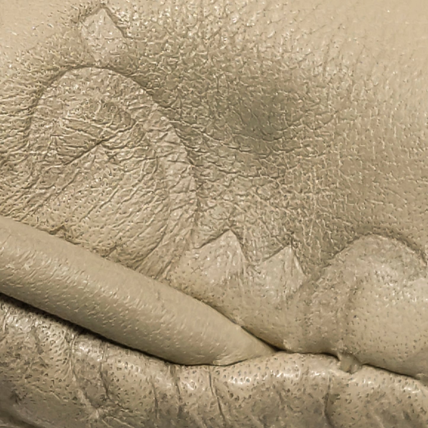 Gucci - Sukey Guccissima Hobo Bag - Guccissima embossed calfskin leather - Milkshake White - (Medium)