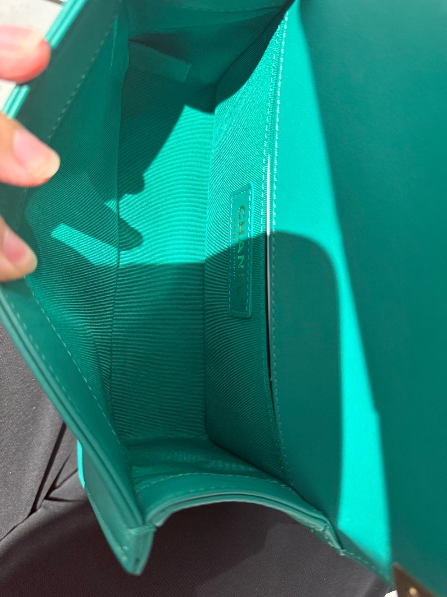 Chanel - Le Boy Flap Bag - Calfskin leather - Green - (small)
