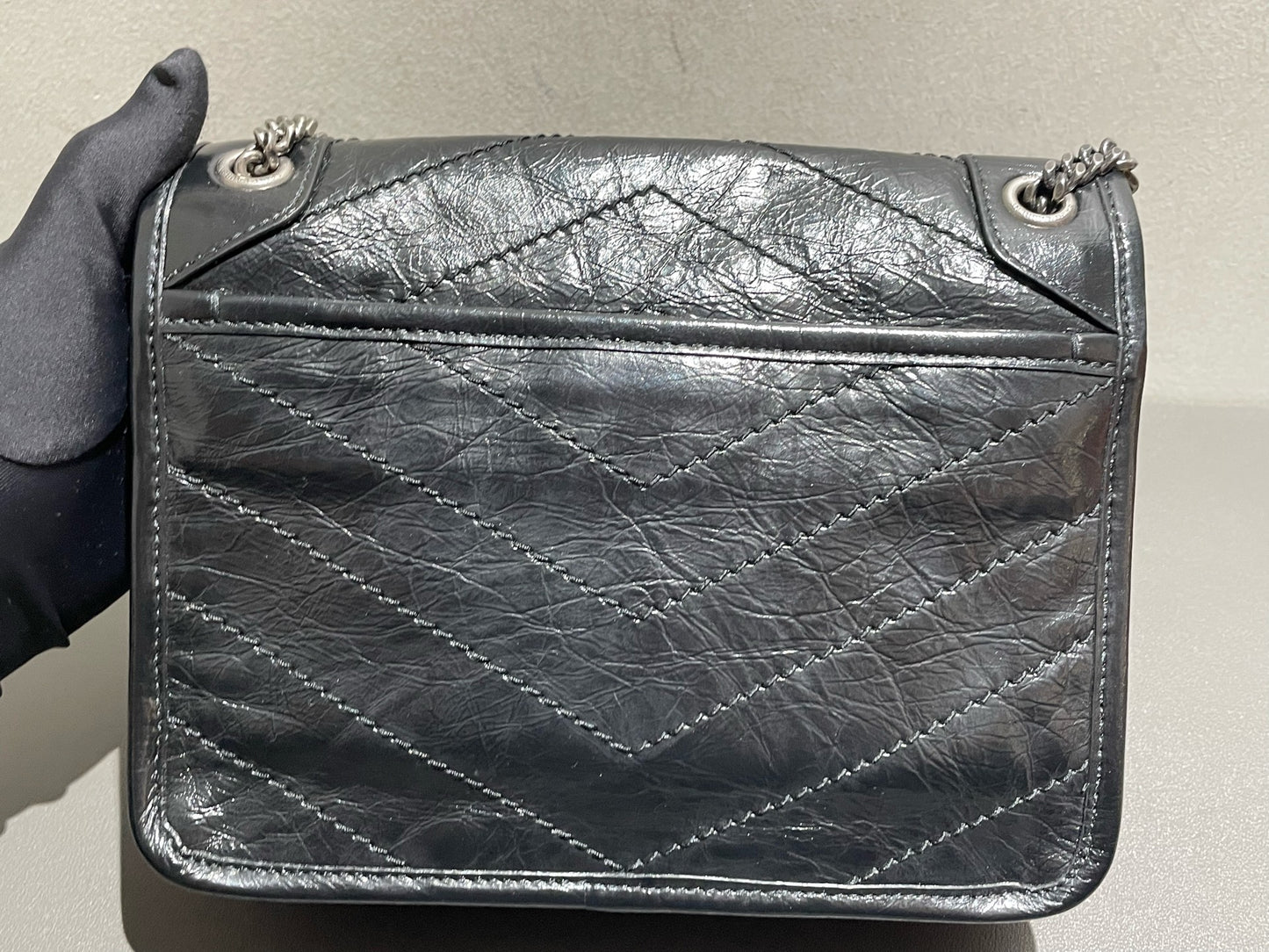 Saint Laurent - Niki Baby Chain Bag - Leather - Black - (small)