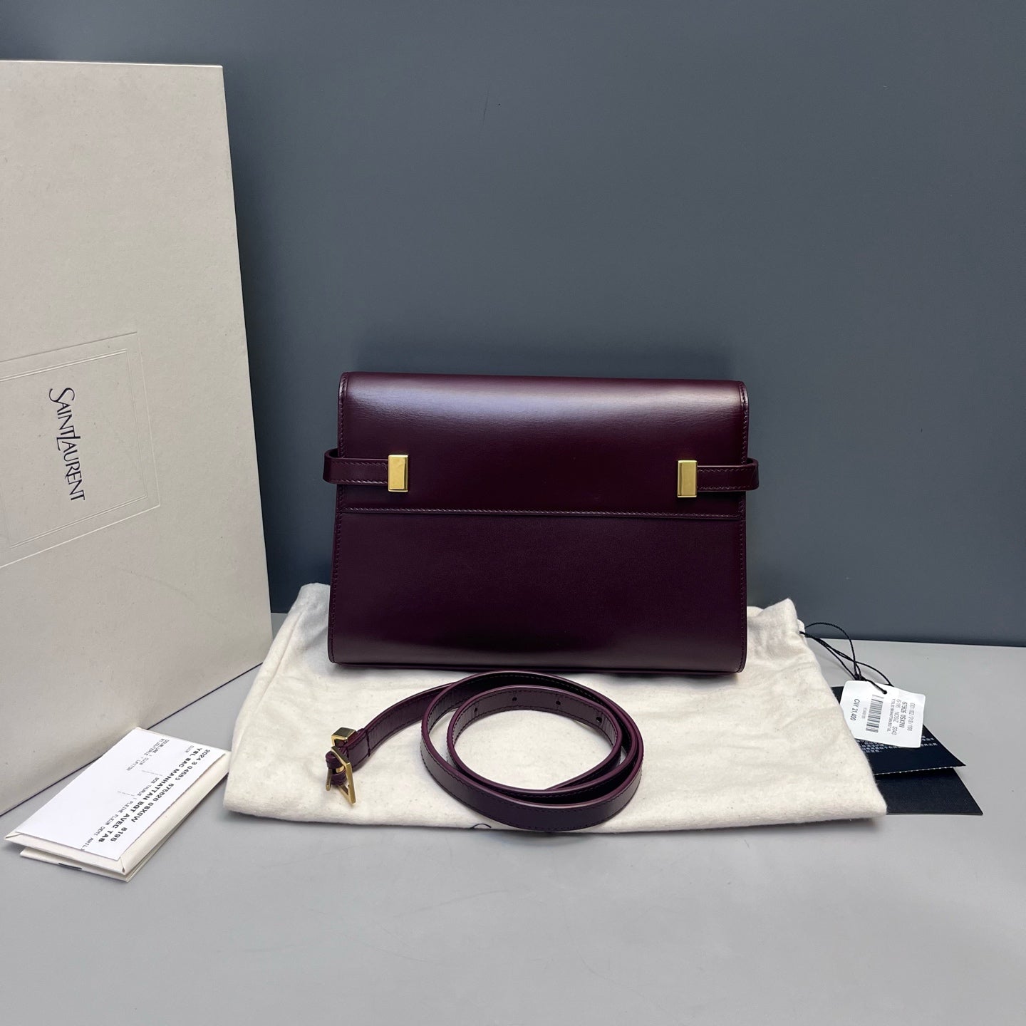 Saint Laurent - Manhattan - Smooth cowhide leather - Burgundy - (Medium)
