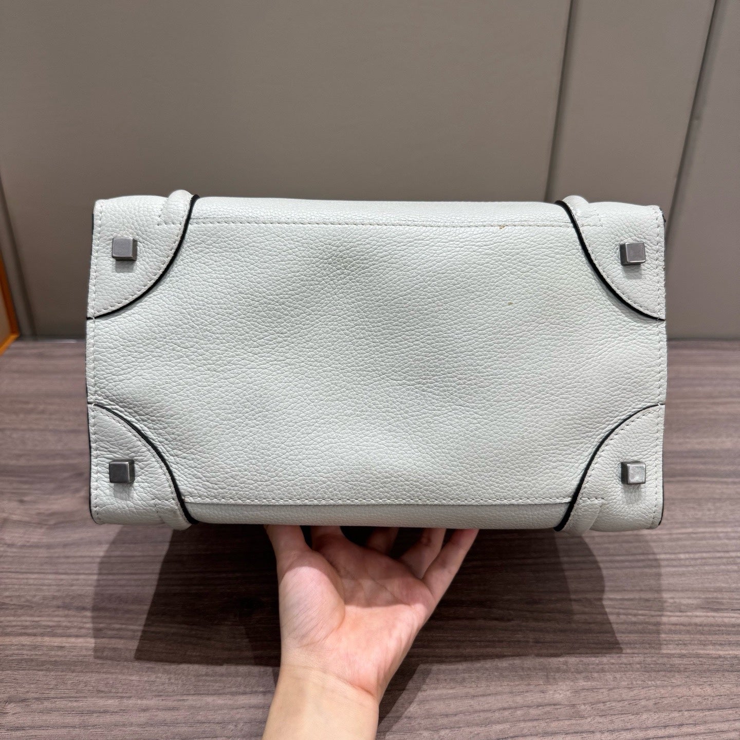 Celine - Luggage Handbag - Pebbled calfskin leather - Greige with Black Trim - (Medium)