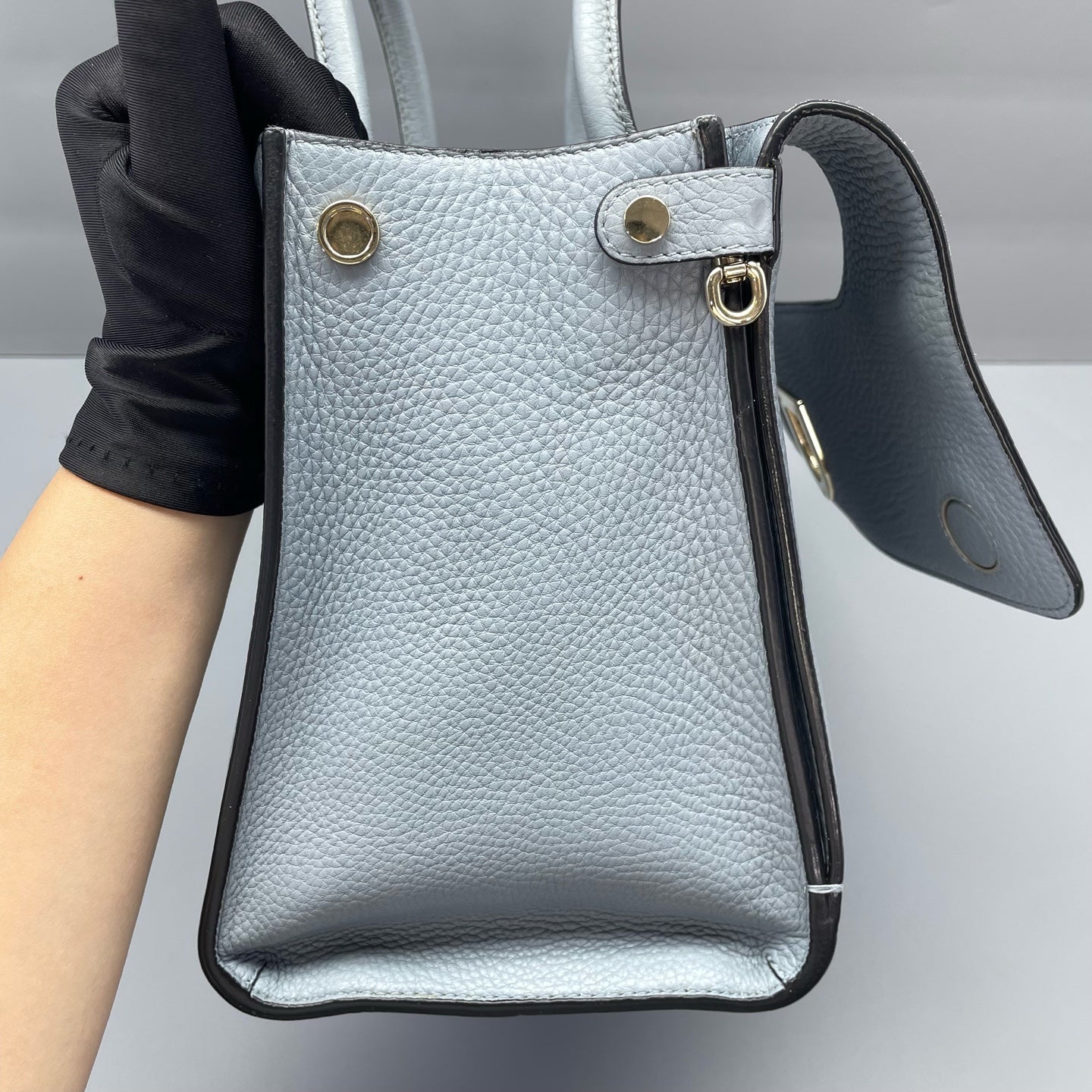 Dior - Diorama Shield Tote Bag - Leather - Blue - (Medium)