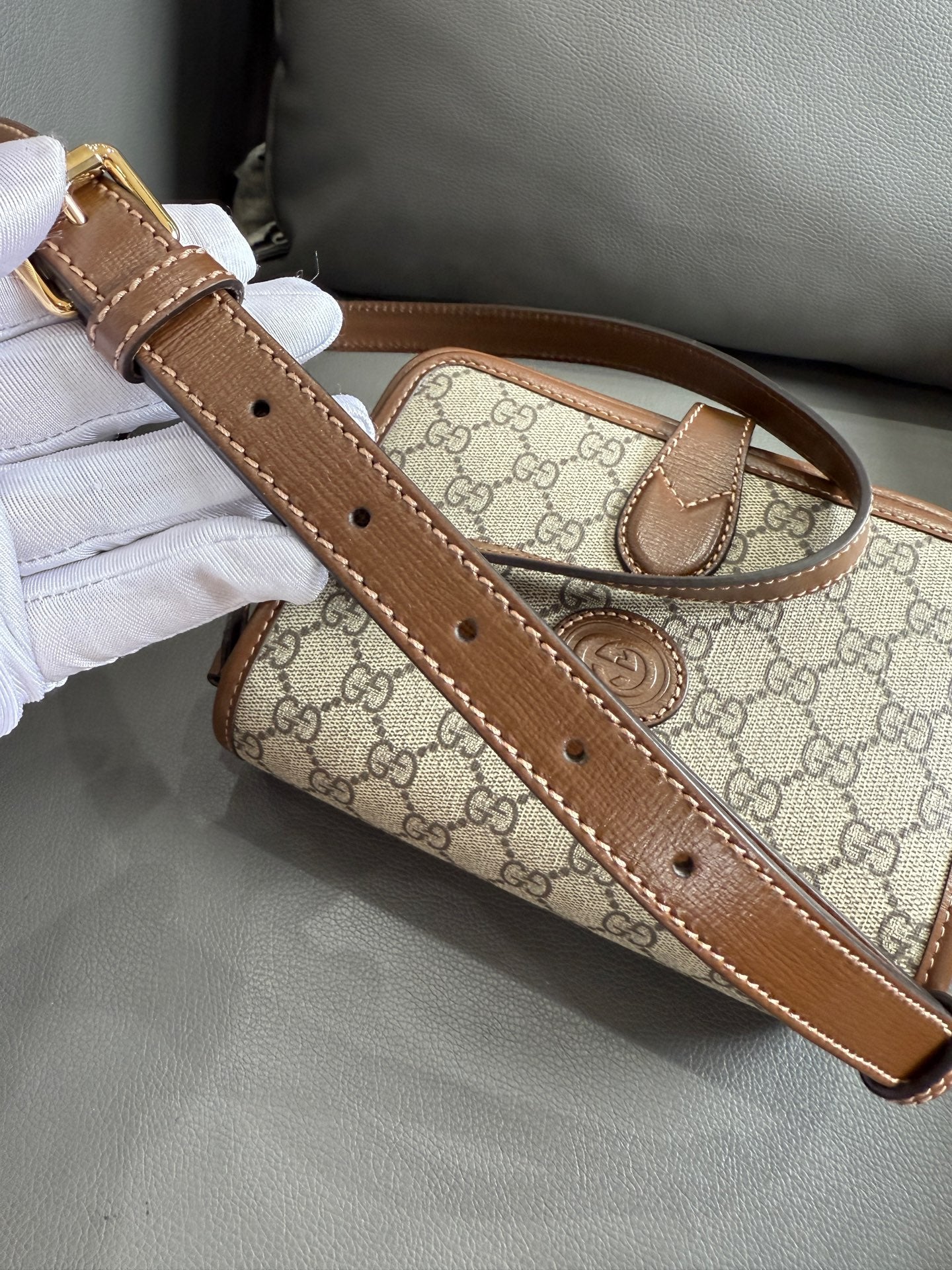 Gucci - GG Retro Mini Messenger Accordion Bag 041 Label - GG Supreme canvas with Leather trim - Beige - (mini)